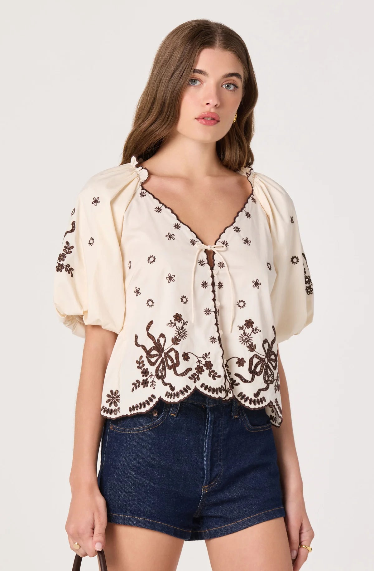 Lucia Top Cream