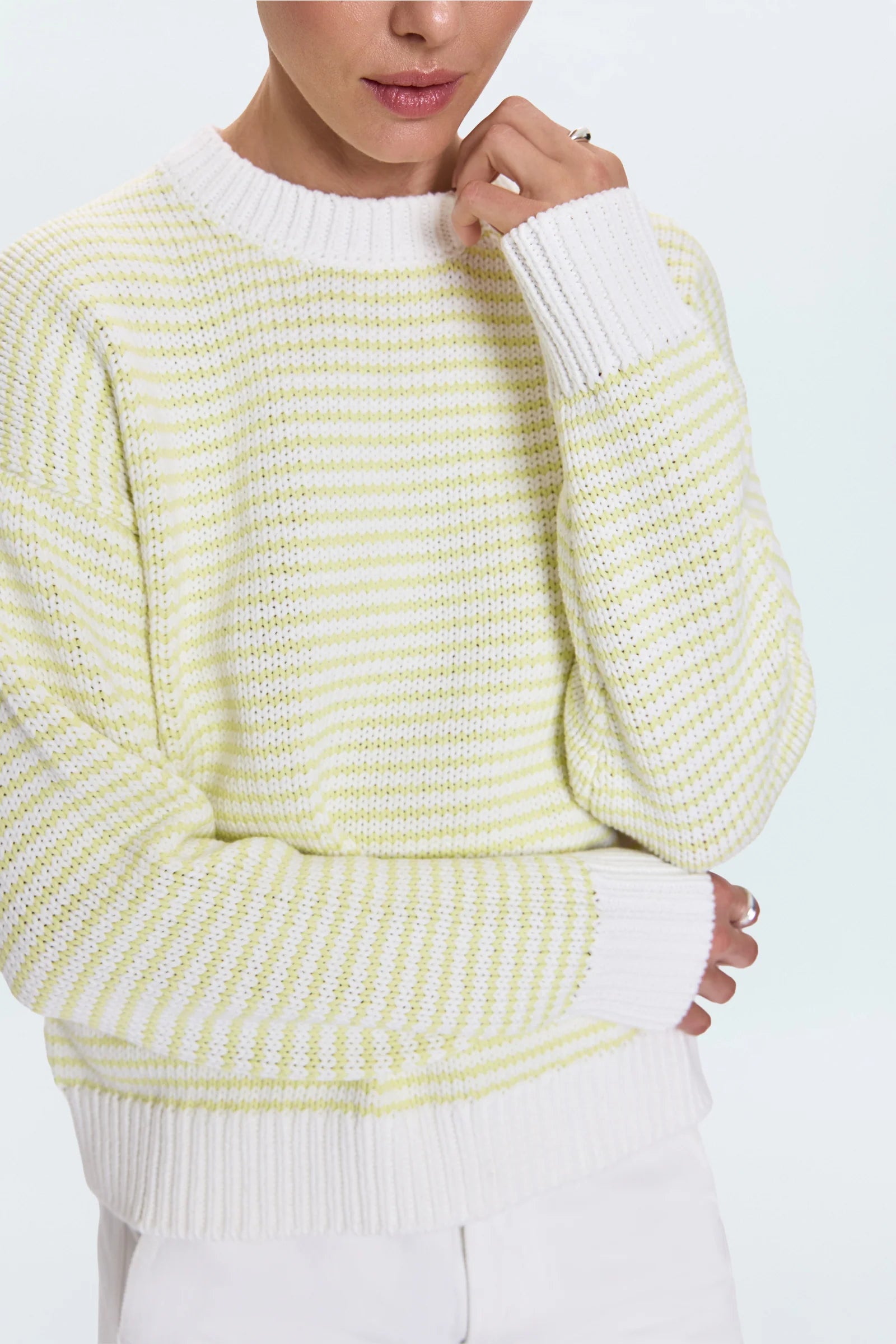 Aura Relaxed Neck Crew Neck Sweater - Limeade