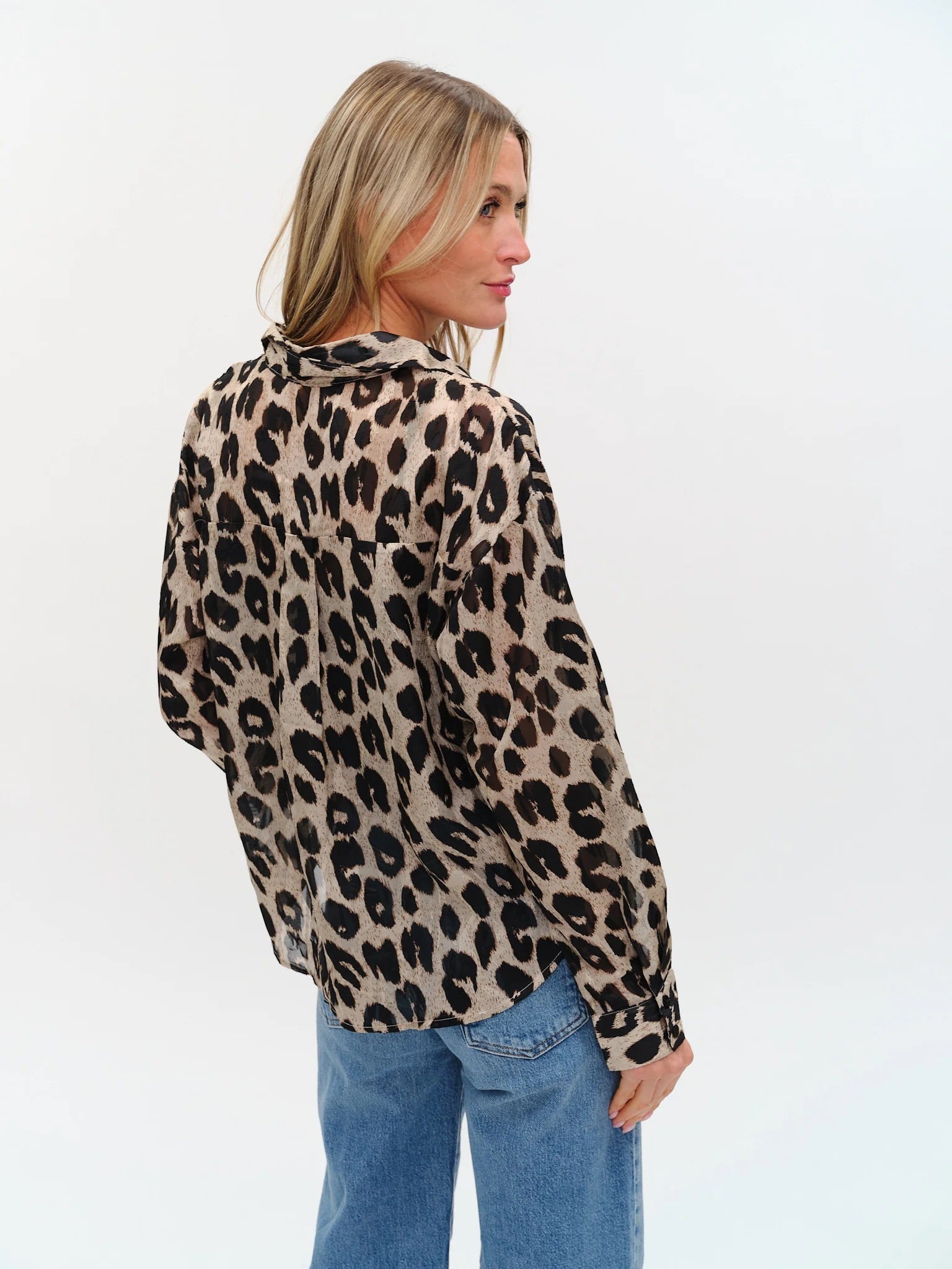 Zuri Long Sleeve Cheetah Twist Front Blouse