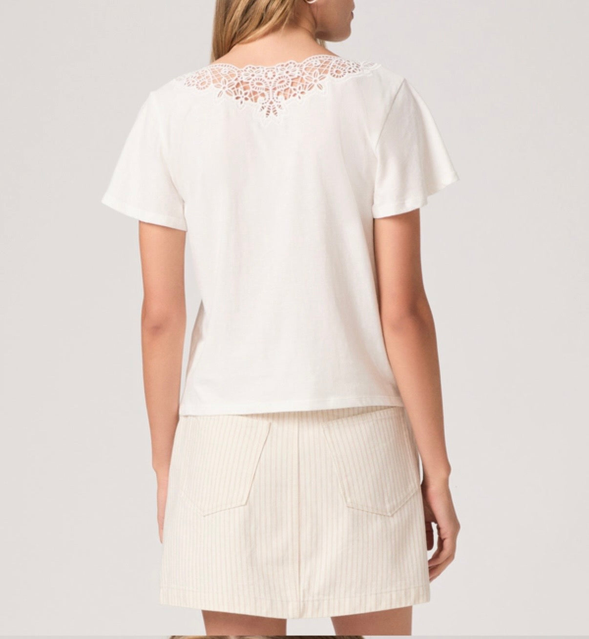 Vicky Tee/White