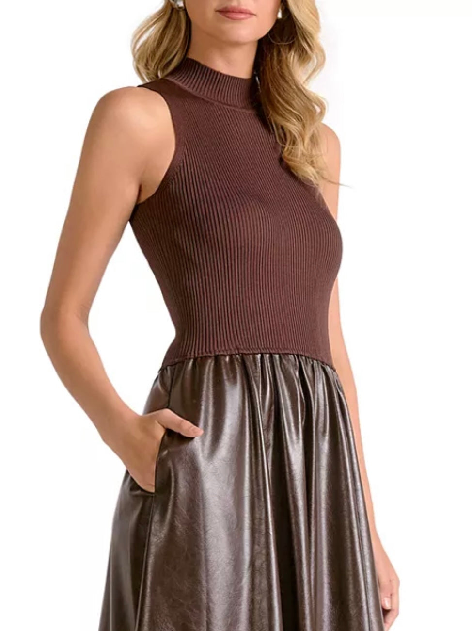 Maxi Mock Neck Sleevless Dress