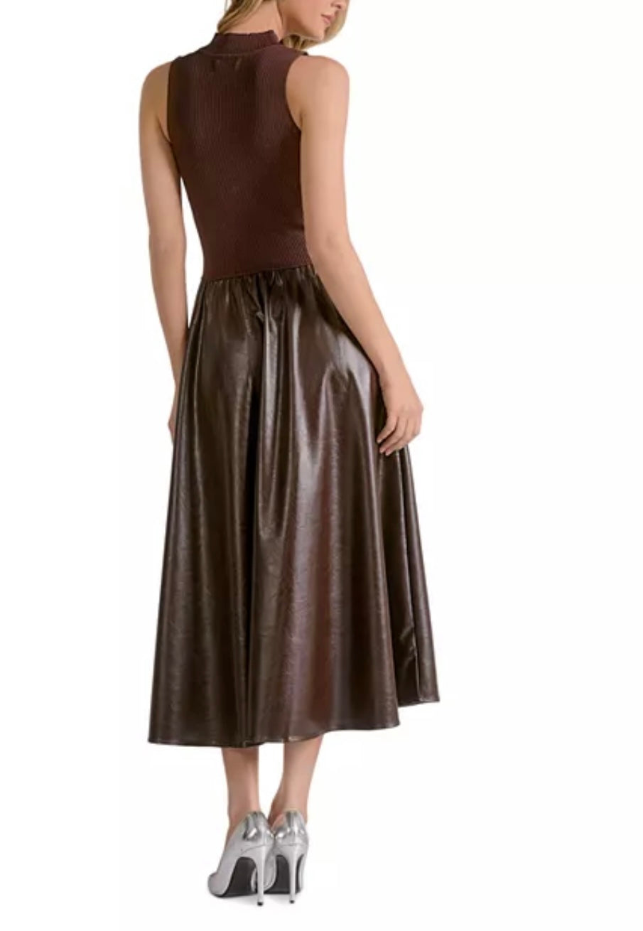 Maxi Mock Neck Sleevless Dress